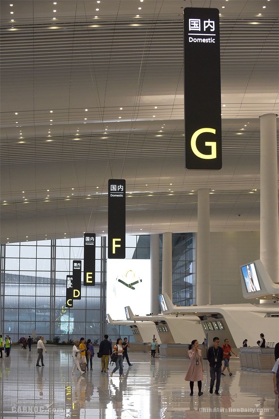 零距离换乘综合交通中心与广州白云机场t2同步启用